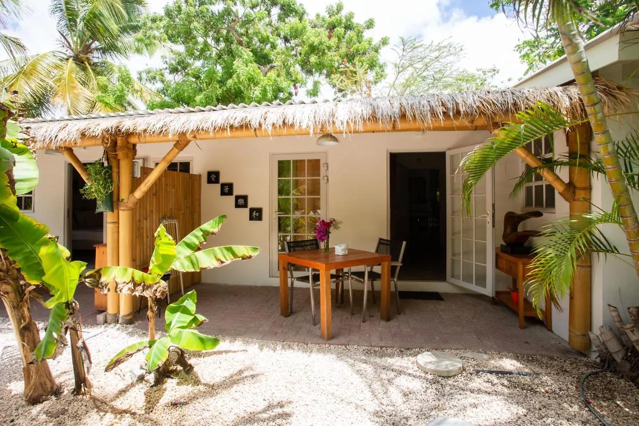 B&B Sombre Di Kabana Willemstad Curaçao